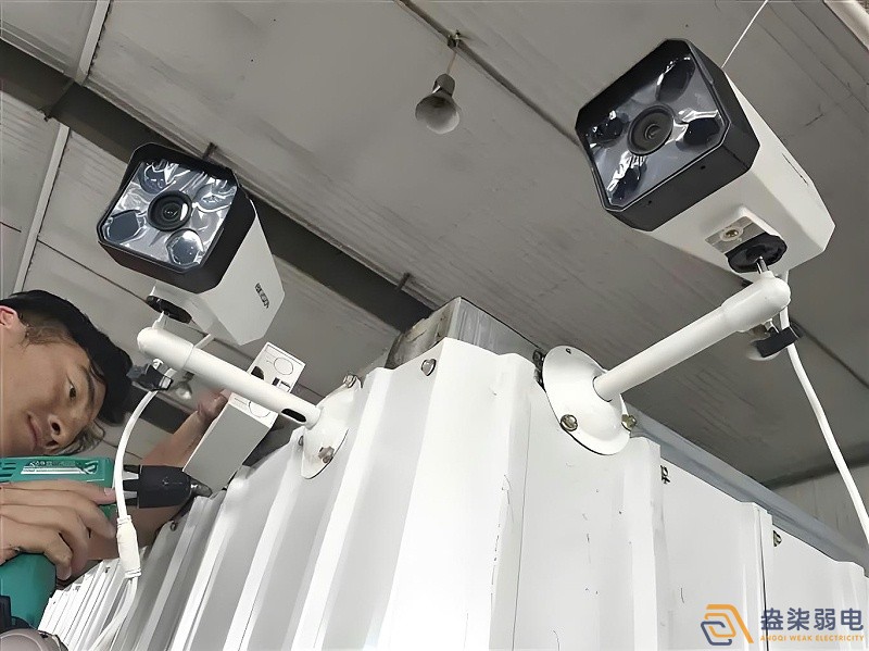 倉庫監控怎么裝？AI智能攝像頭兼顧監管與防盜