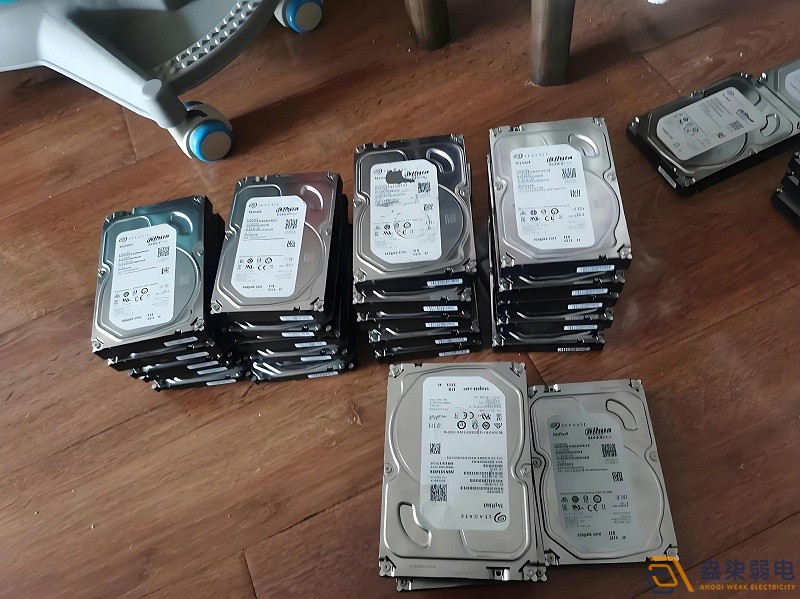 不同內存大小的監控硬盤可以兼容嗎？